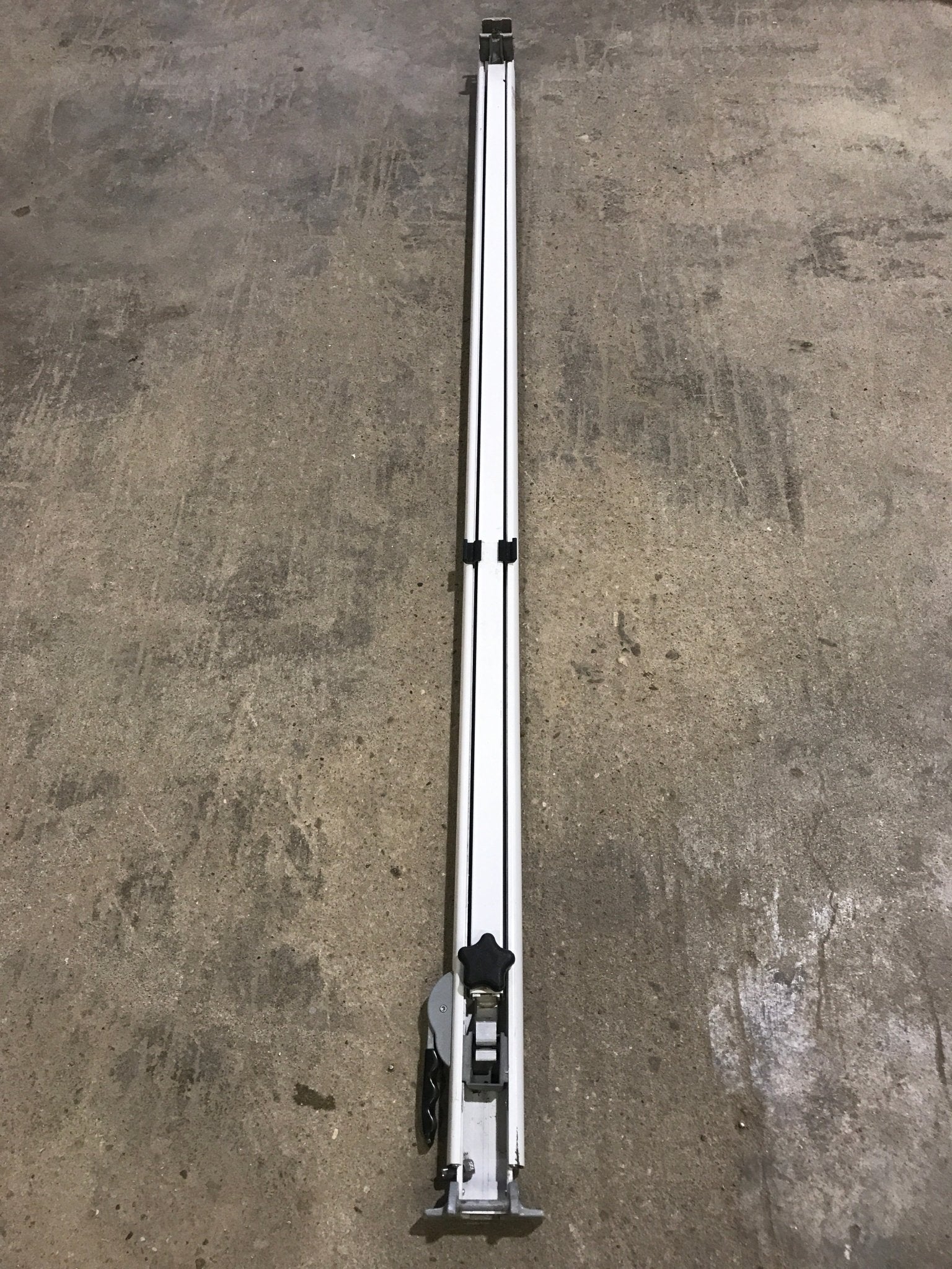 Used Dometic / A&E 8500 Awning Single Manual Arm - Young Farts RV Parts