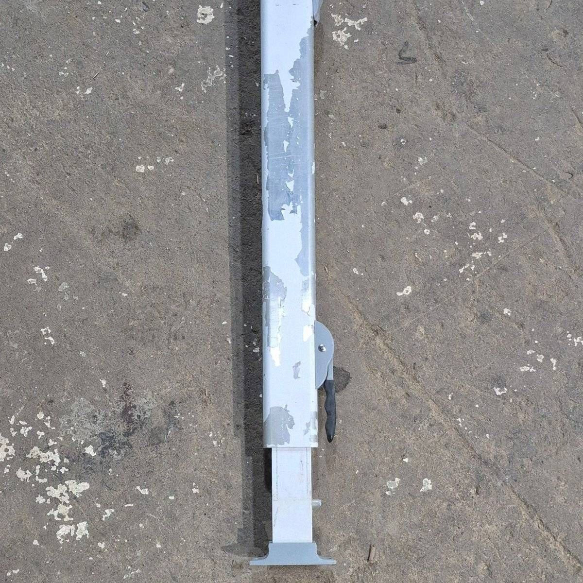 Used Dometic / A&E 8500 Manual Awning Arm, Tall, White - 8480000.401B - Young Farts RV Parts