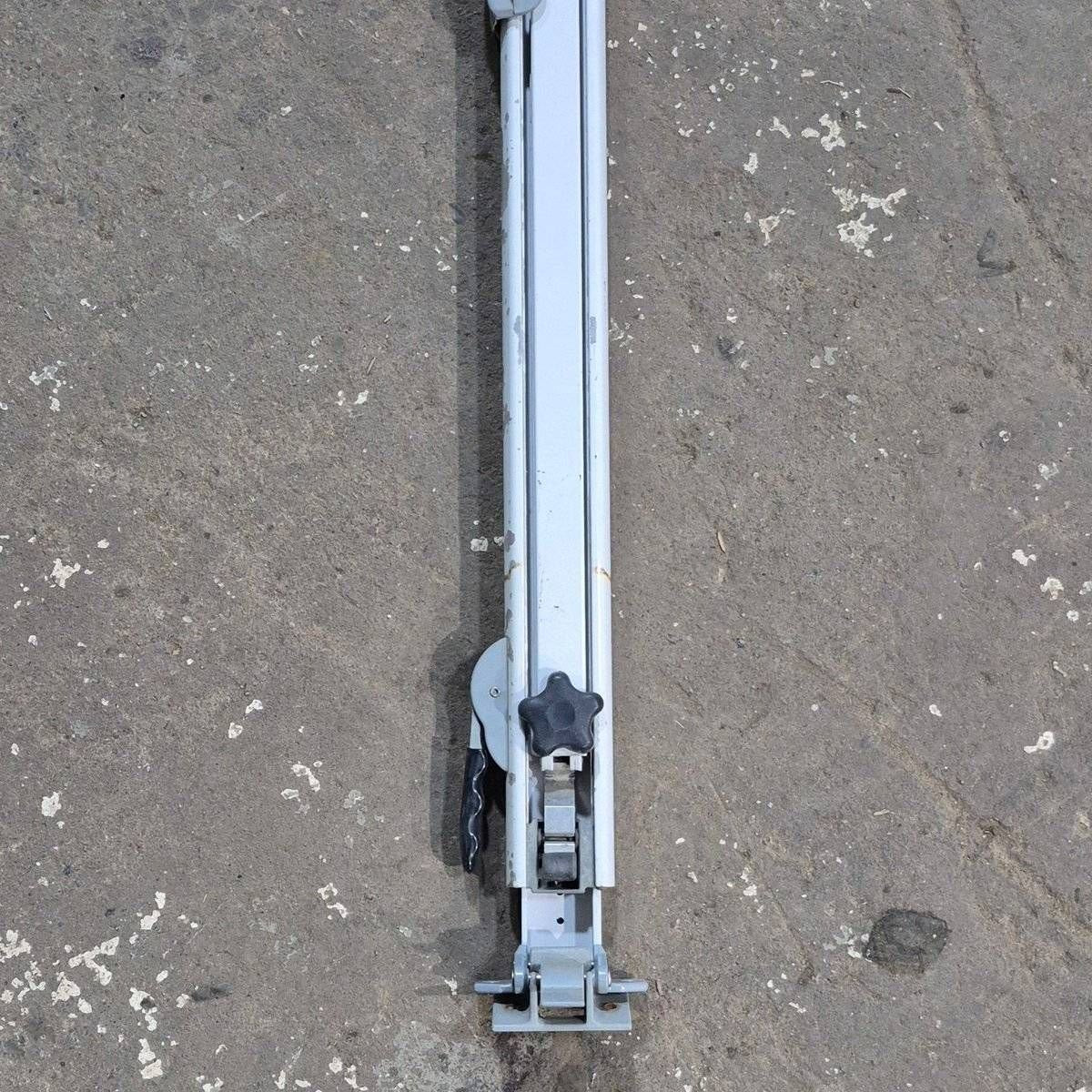 Used Dometic / A&E 8500 Manual Awning Arm, Tall, White - 8480000.401B - Young Farts RV Parts