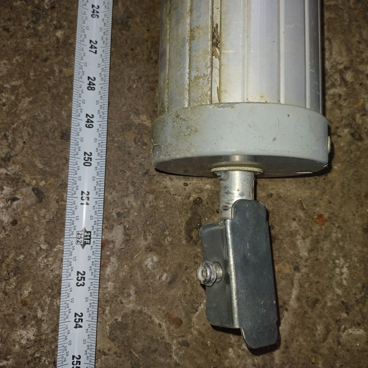 Used Dometic / A&E Awning Roller Tube with Spring 21F ft - 8500 - Young Farts RV Parts