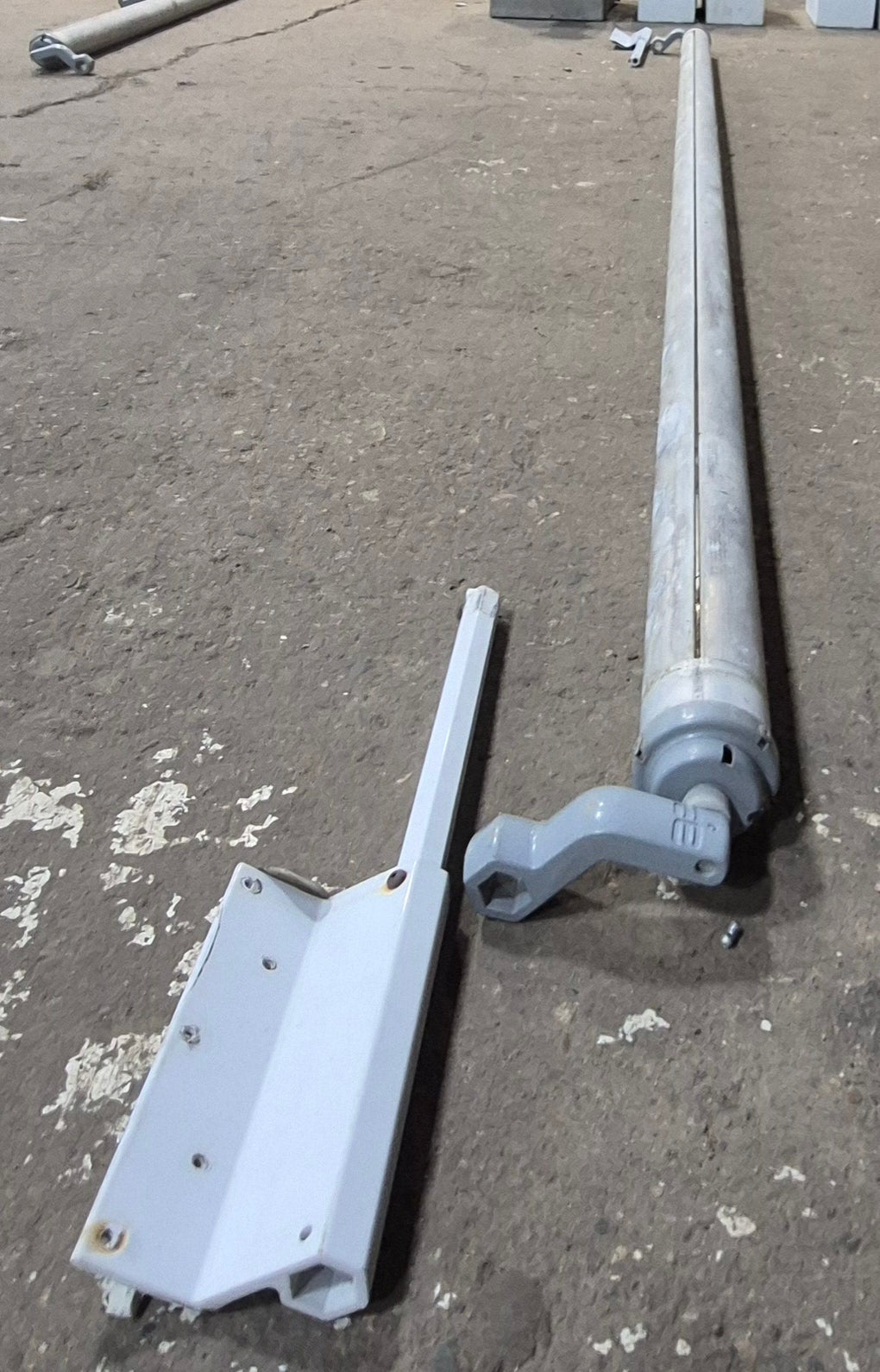 Used Dometic/ A&E Deluxe Plus Window Awning 109" - Young Farts RV Parts