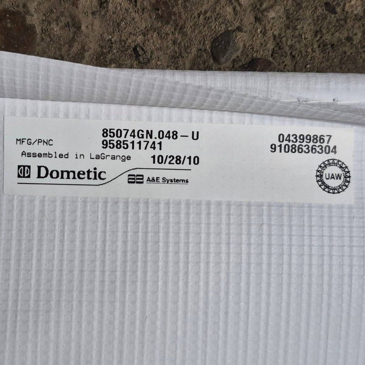 Used Dometic/ A&E Deluxe Plus Window Awning, Black Hardware, 4' - 85074GN.048 - U - Young Farts RV Parts
