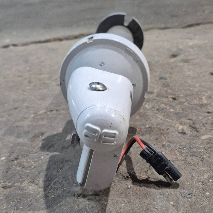 Used Dometic/ A&E Drive Head Assembly, White - WeatherPro , 3307923.115B - Young Farts RV Parts