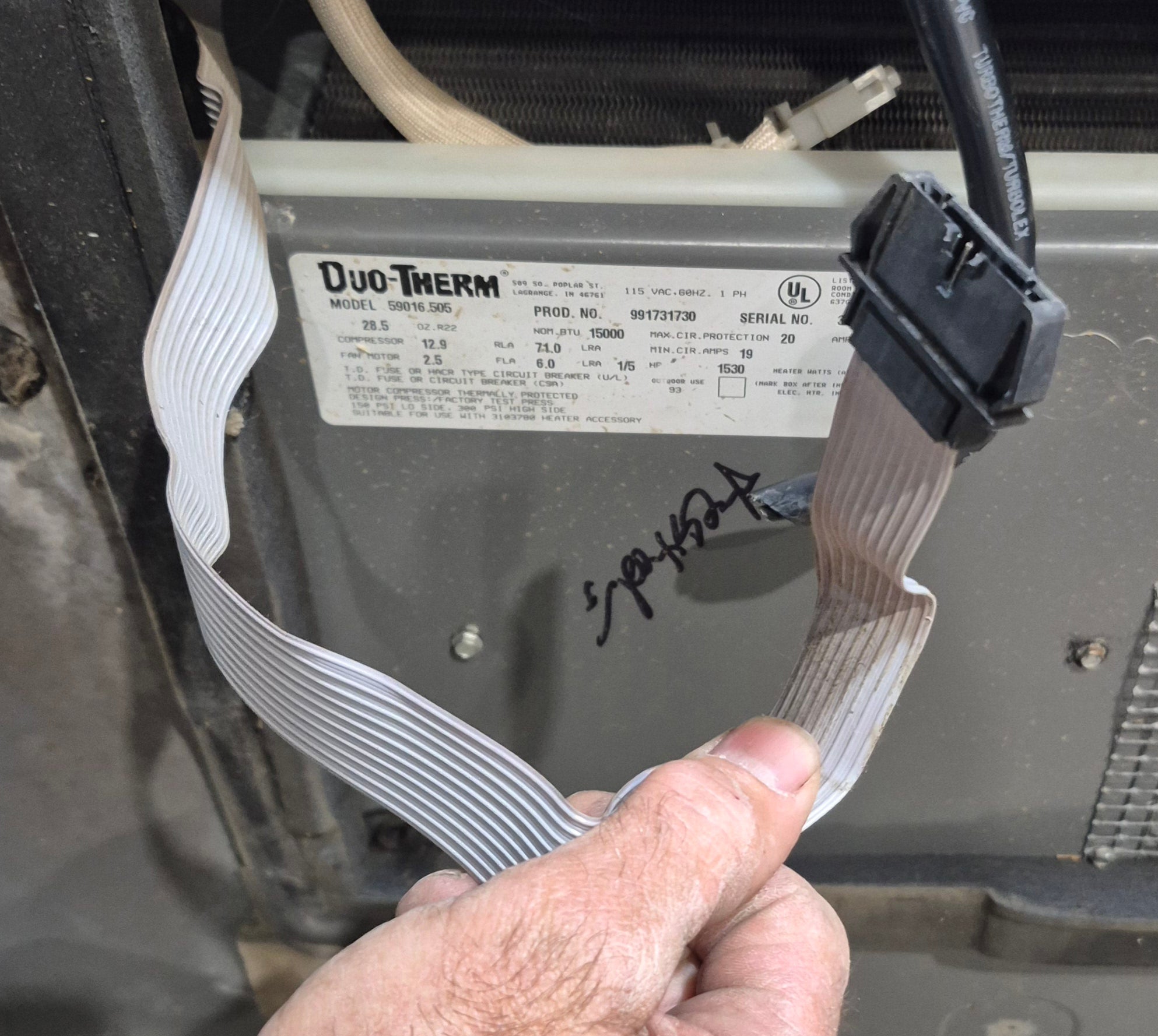 Used Dometic Air conditioner Head Unit 59016.505 - 13500BTU Cool Only - HAS RIBBON STYLE WIRE CONNECTOR - Young Farts RV Parts