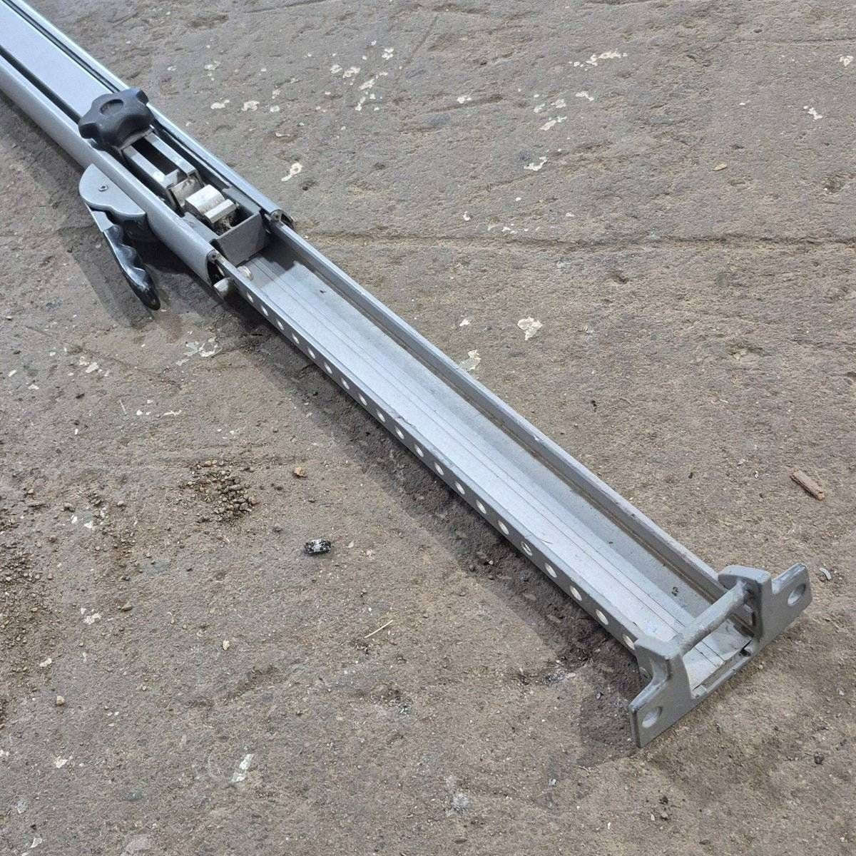 Used Dometic Awning Arm, 8500 Series, Silver (Satin), 73