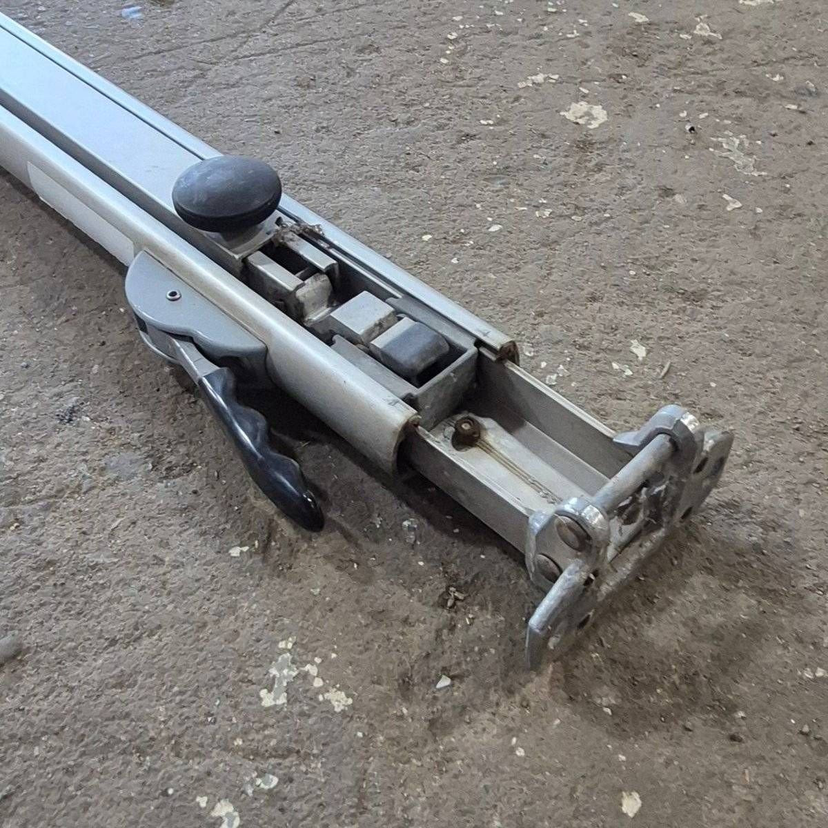 Used Dometic Awning Arm, 8500 Series, Silver (Satin), 73" - 8483000.101 - Young Farts RV Parts