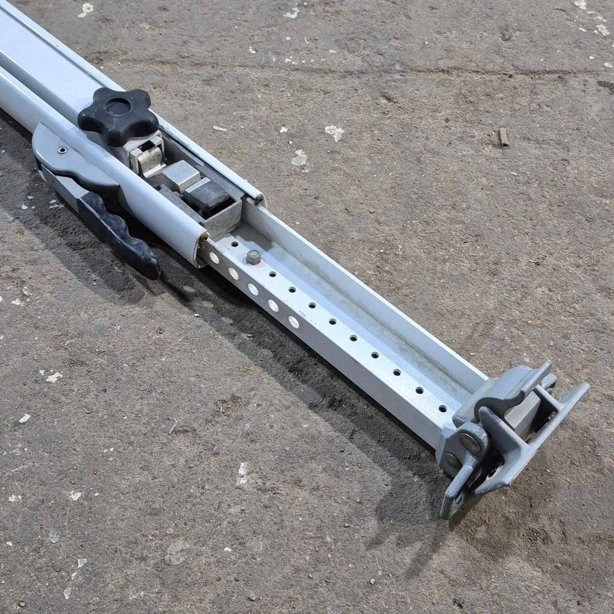Used Dometic Awning Arm, 8500 Series, White, 73