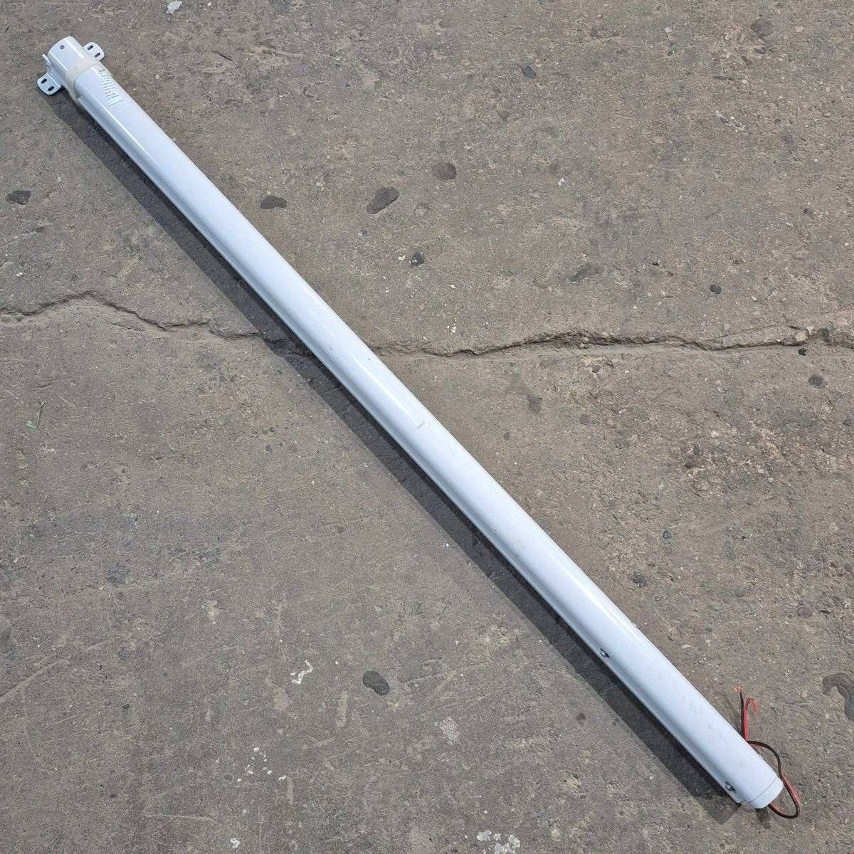 Used Dometic Awning Arm, Drive (Front), White, Basement, 62 1/4