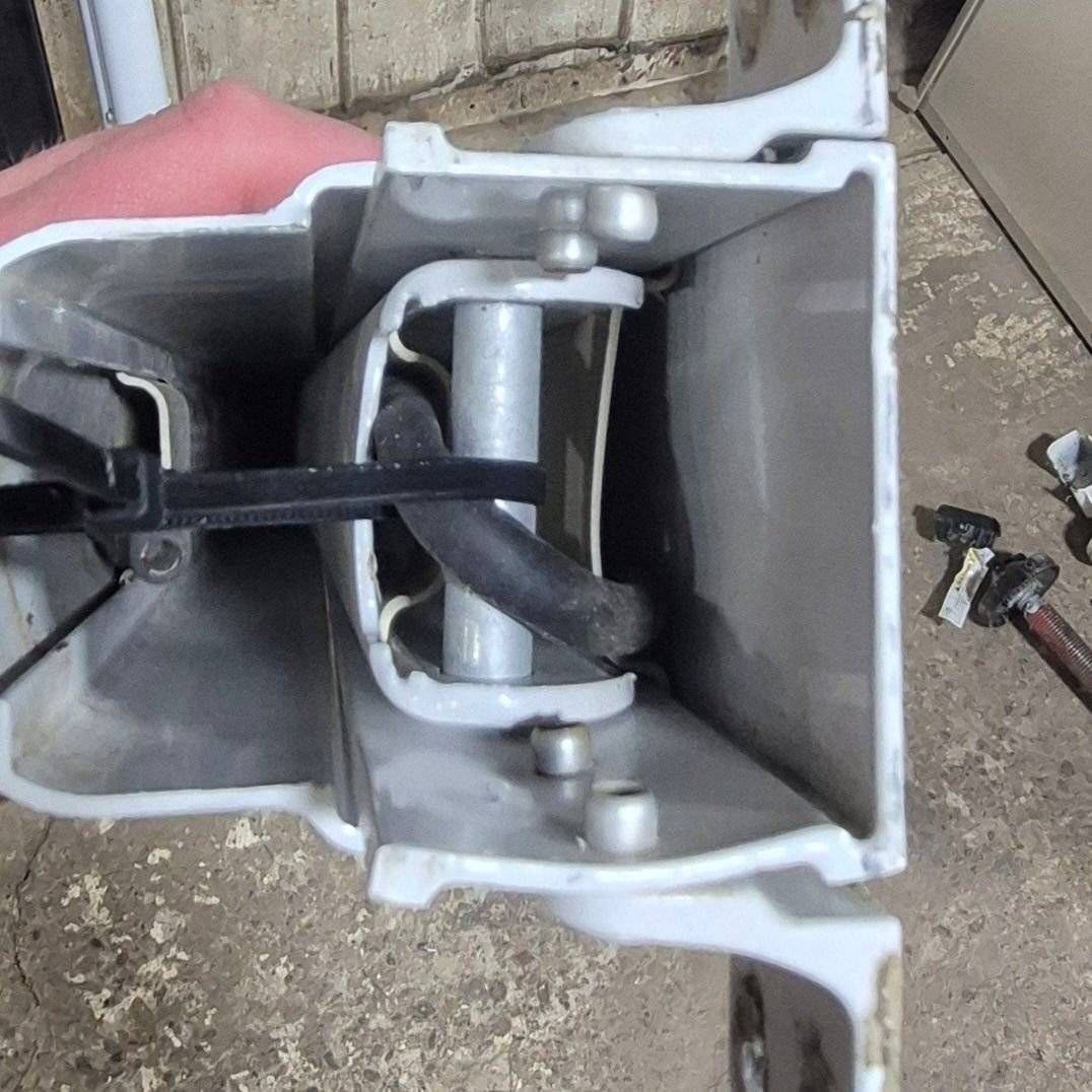 Used Dometic Awning Arm, Drive (Front), White, Standard, 66