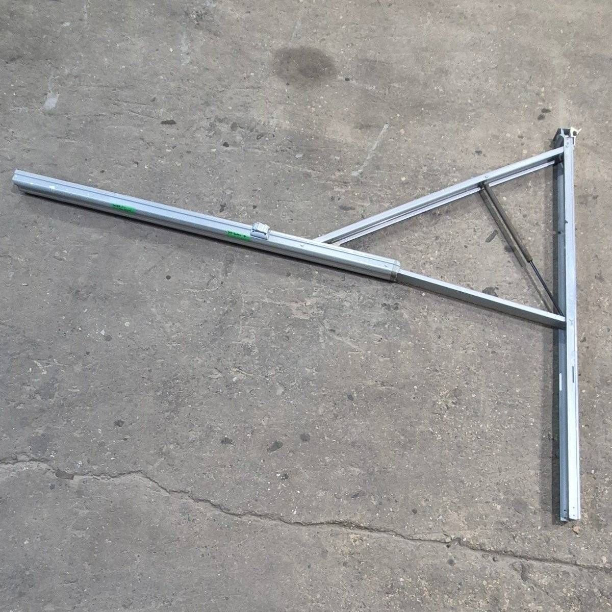 Used Dometic Awning Arm, Idler (Rear) Non - Powered, Silver (Satin), 65 1/2