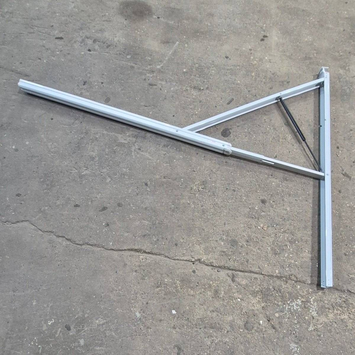 Used Dometic Awning Arm, Idler (Rear) Non - Powered, White, 65 1/2