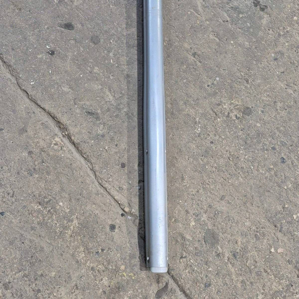 Used Dometic Awning Arm, Idler (Rear) Non - Powered, White, Adjustable Pitch, 65 3/4