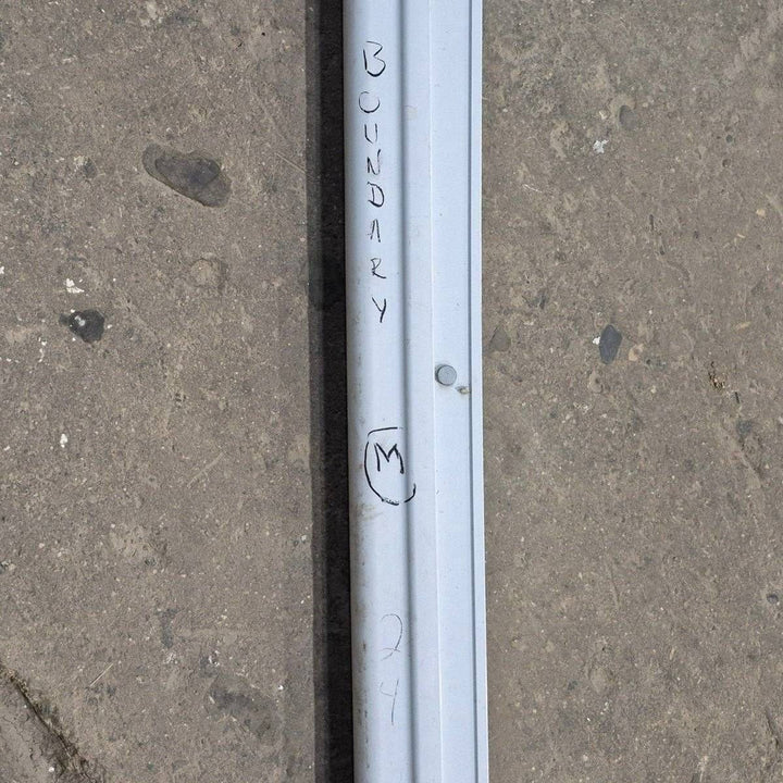 Used Dometic Awning Arm, Idler (Rear) Non - Powered, White, Non - Adjustable Pitch, 66" - 3312487.022B - Young Farts RV Parts