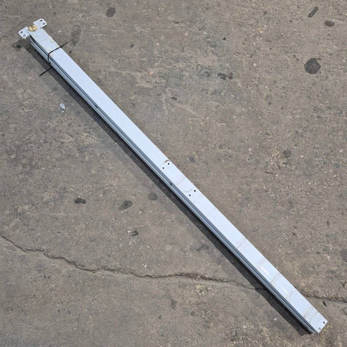 Used Dometic Awning Arm, Idler (Rear), White, Standard, 66