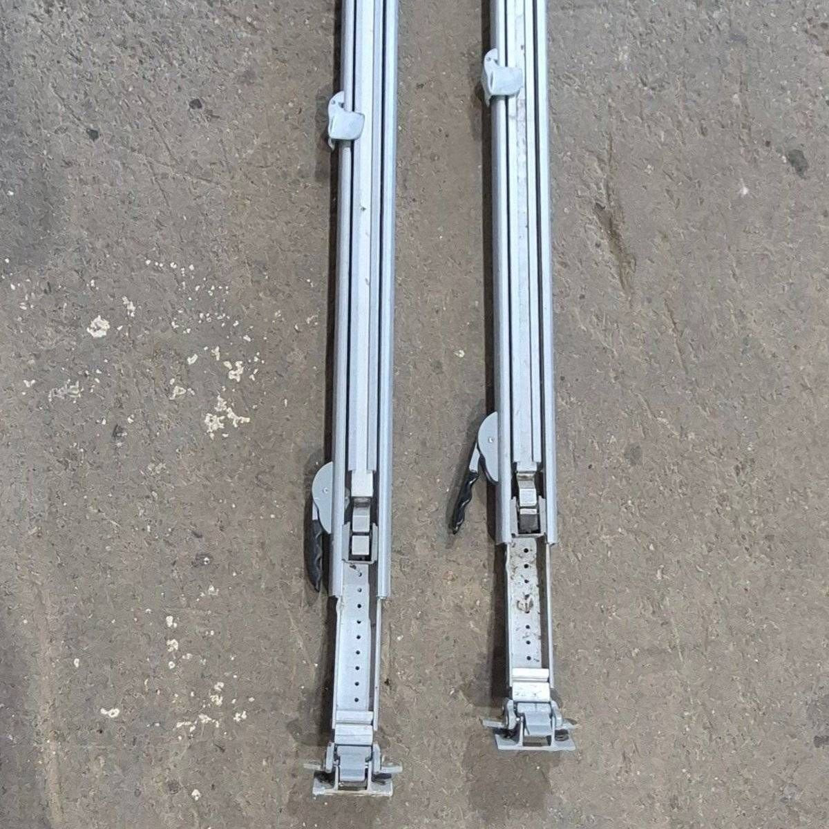 Used Dometic Awning Arm Set, Curved, Silver (Satin), 62 1/2