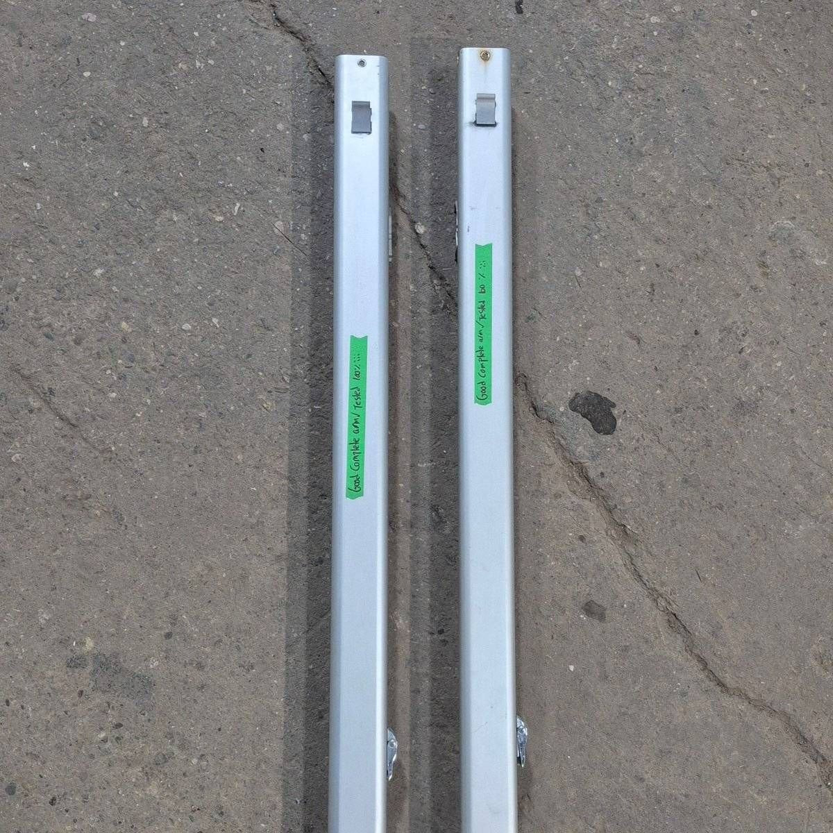 Used Dometic Awning Arm Set, Silver (Satin), 73