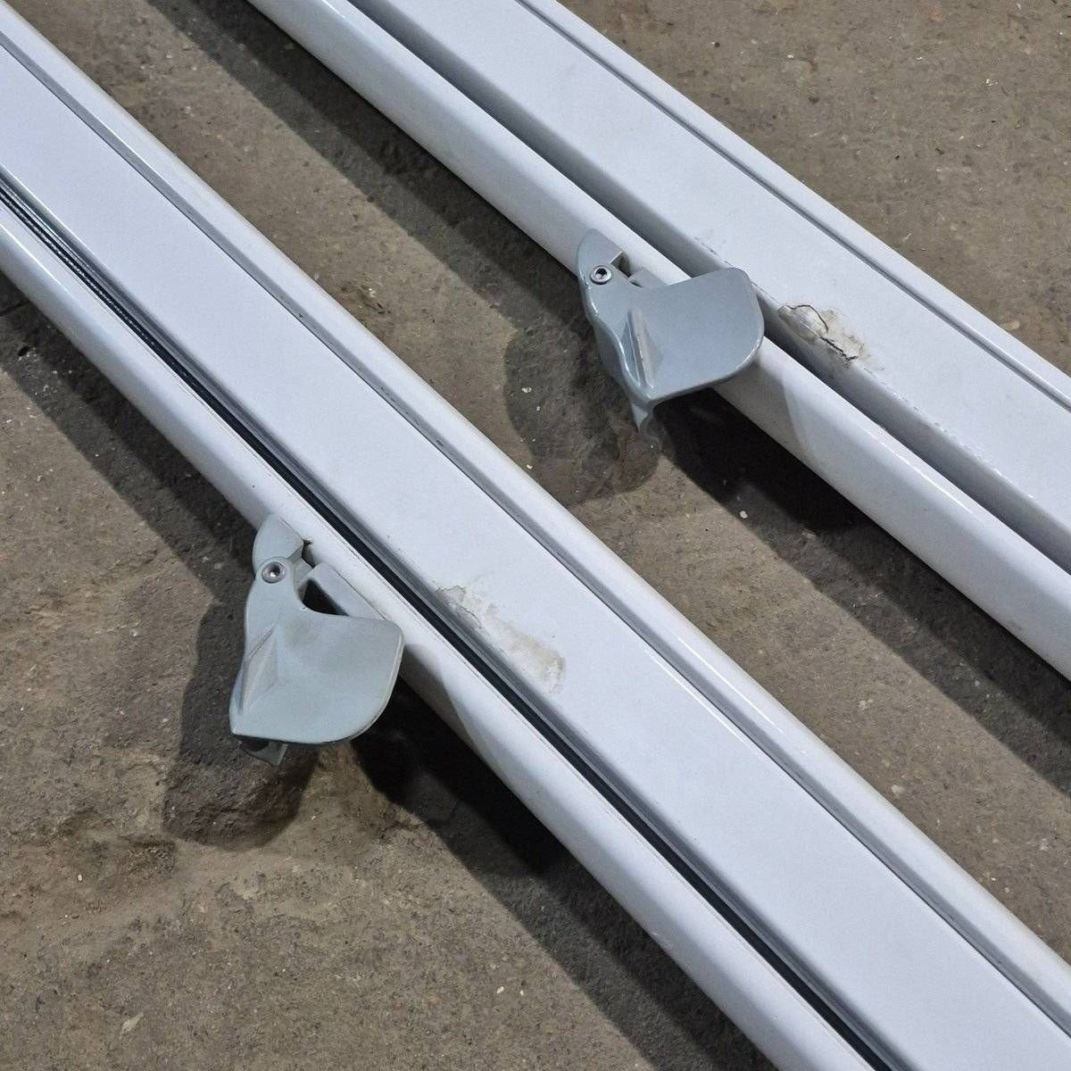 Used Dometic Awning Arm Set, White, 73