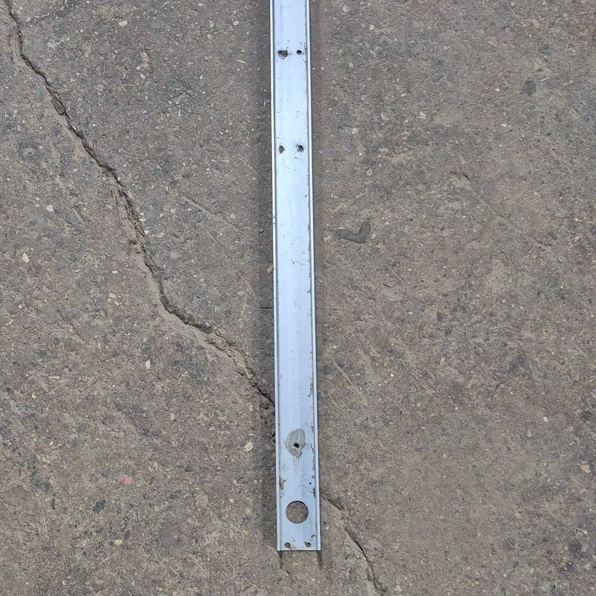 Used Dometic Awning Arm Wall Mount (Back Channel), Silver, 62 1/4