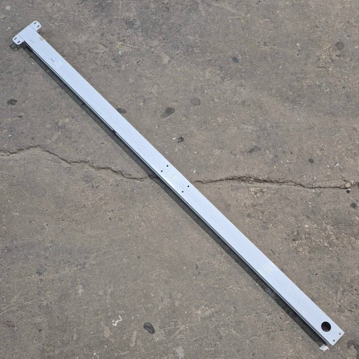 Used Dometic Awning Arm Wall Mount (Back Channel), White, 62 1/4