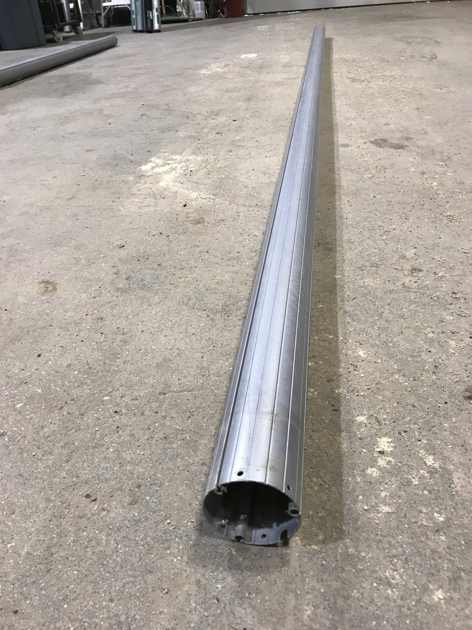 Used Dometic Awning Roller Tube 14 1/2' - Young Farts RV Parts