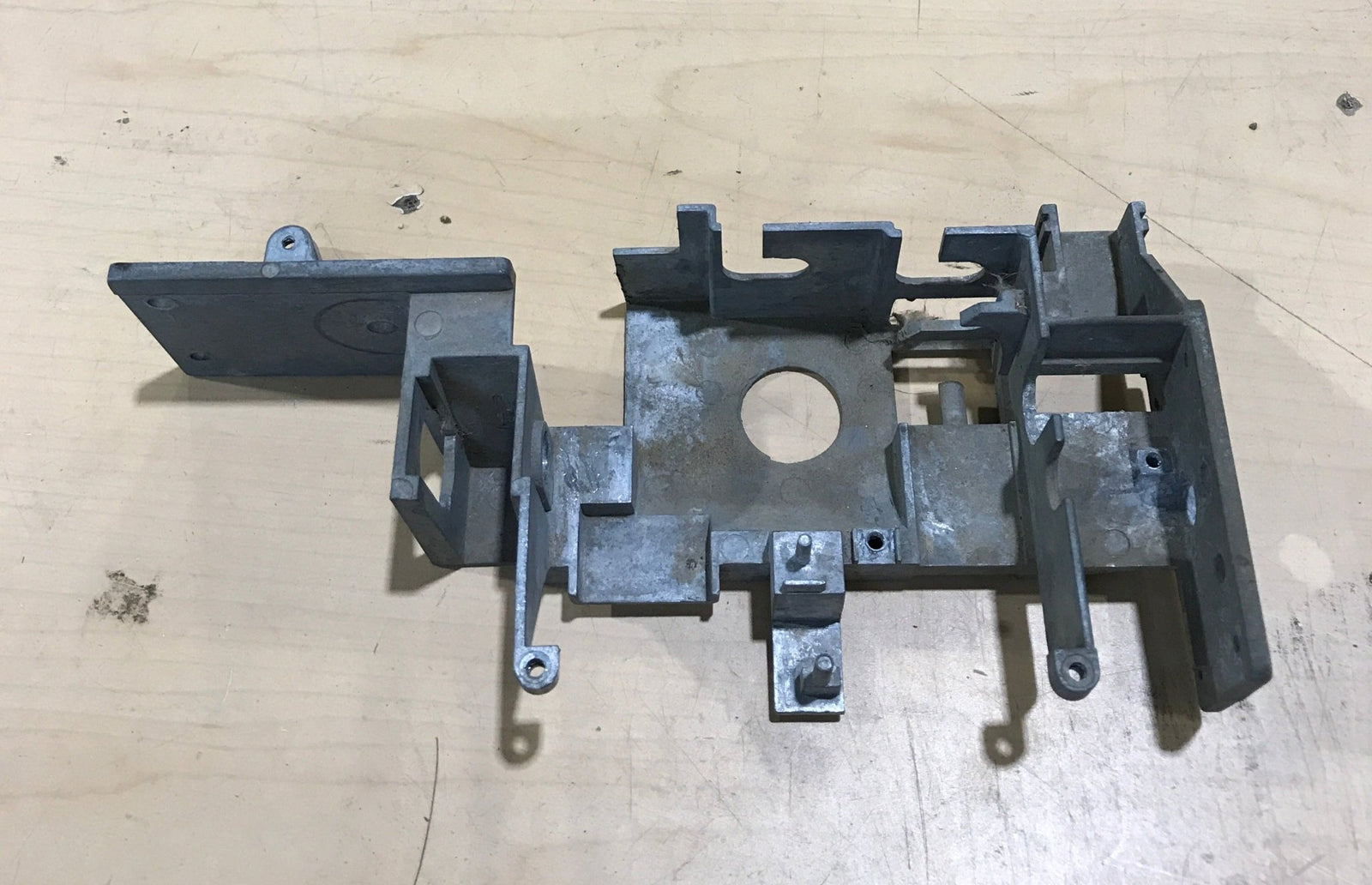 Used Dometic Bracket 2007410000 - Young Farts RV Parts
