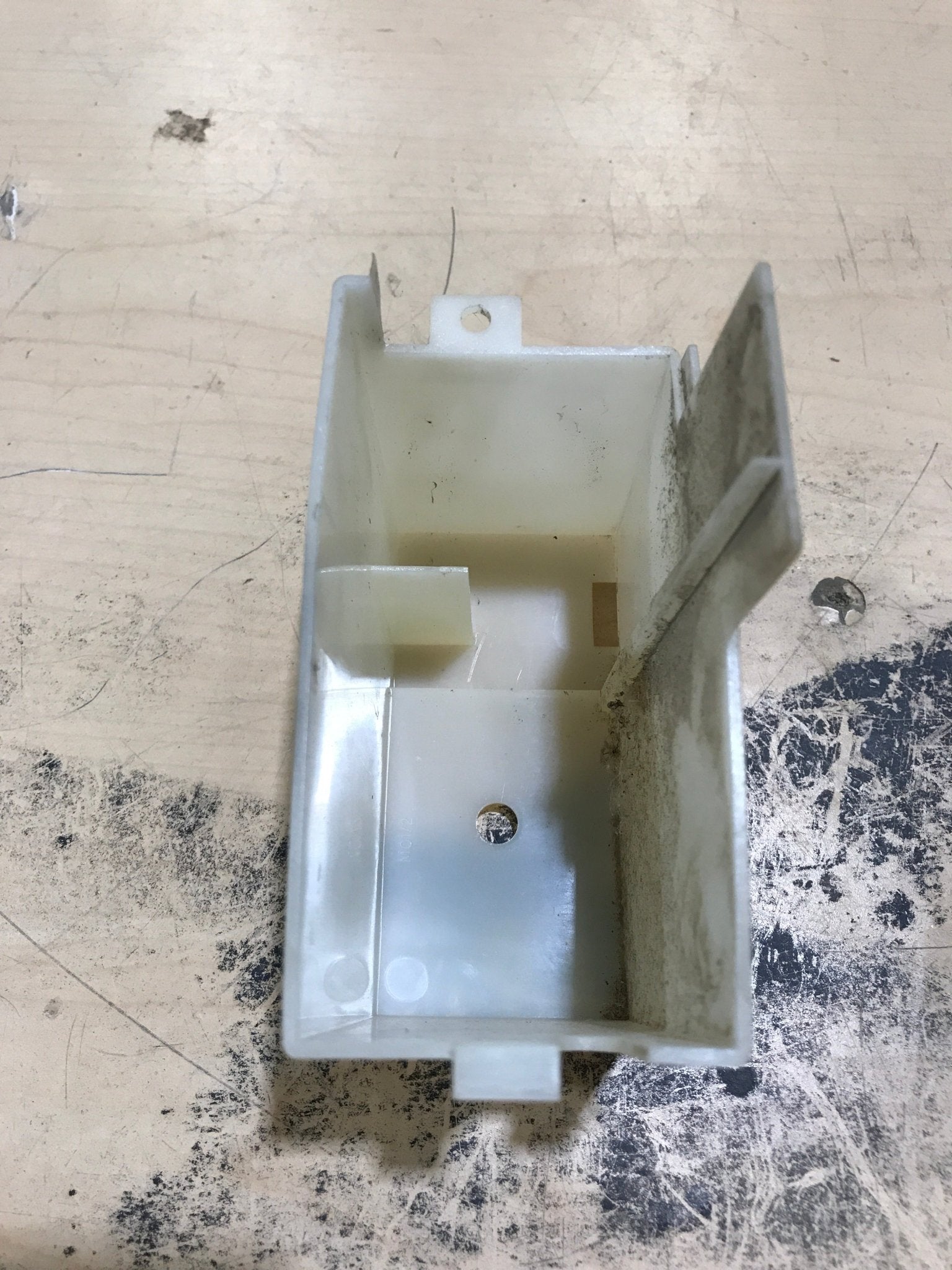 Used Dometic Cap/ Cover 2007661008 - Young Farts RV Parts