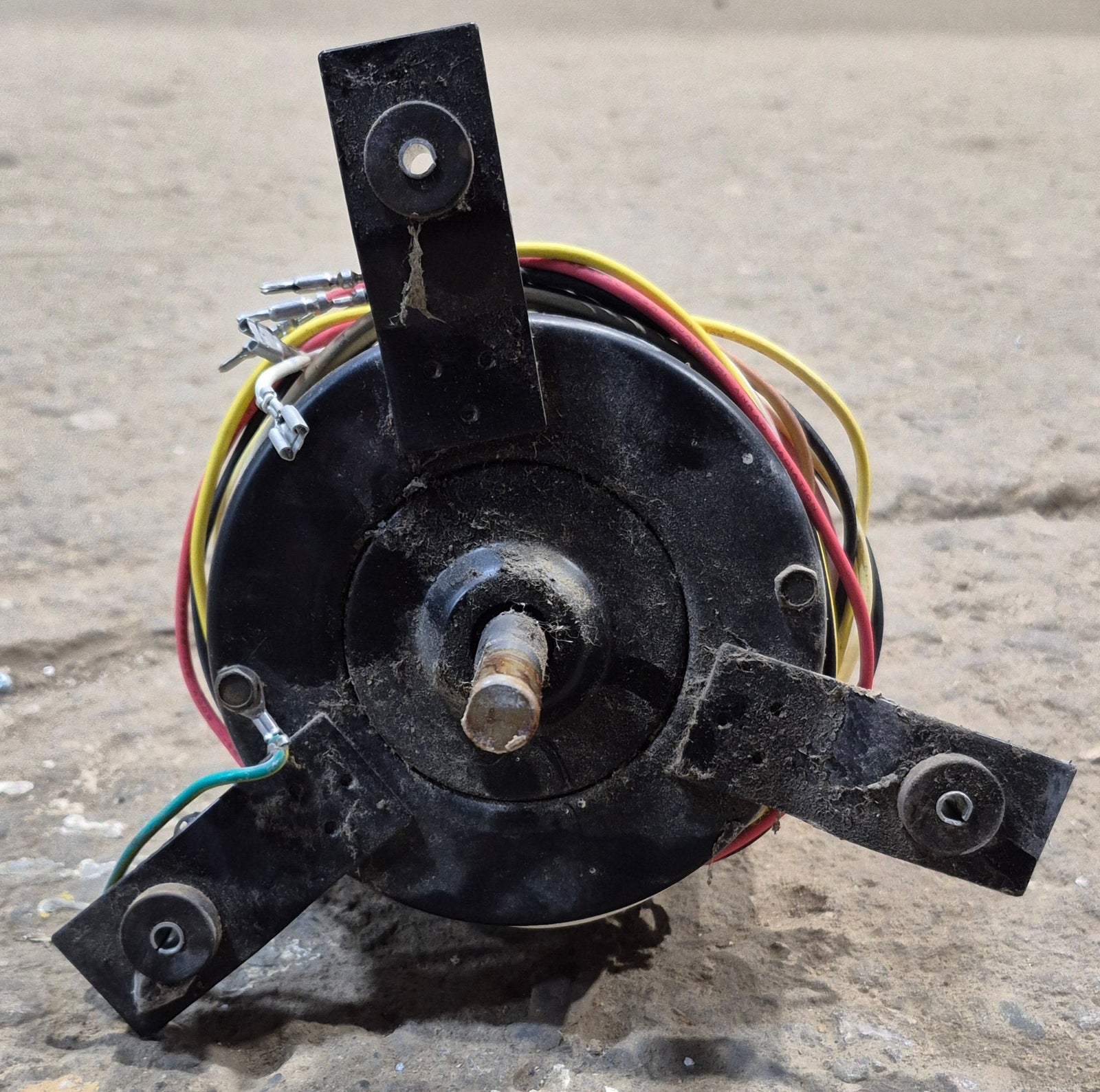 Used Dometic / Duo - therm A/C Blower Motor 3105054.021 - Young Farts RV Parts
