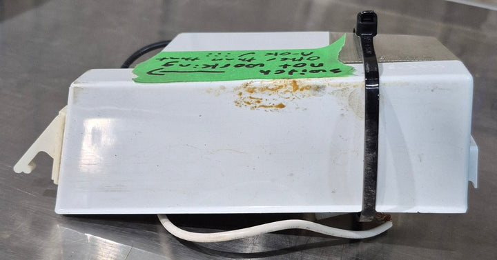 Used Dometic Interior Fridge Light Assembly (BULB NOT INCLUDED) - 2004044091 - Young Farts RV Parts