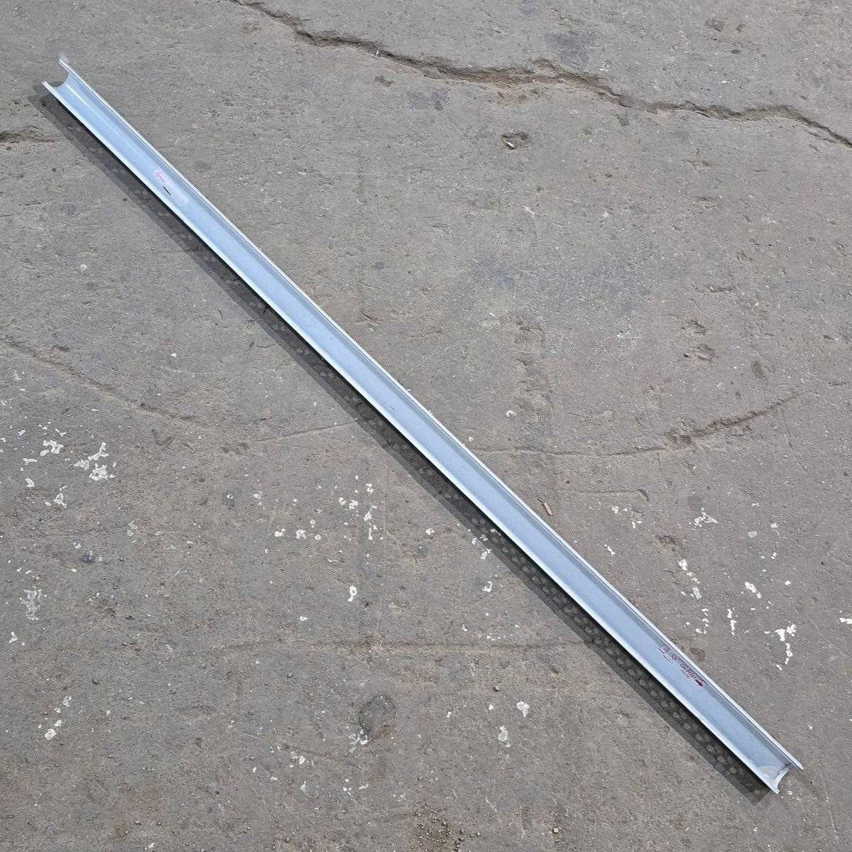 Used Dometic Lower Main Arm, Adjustable, White, 57
