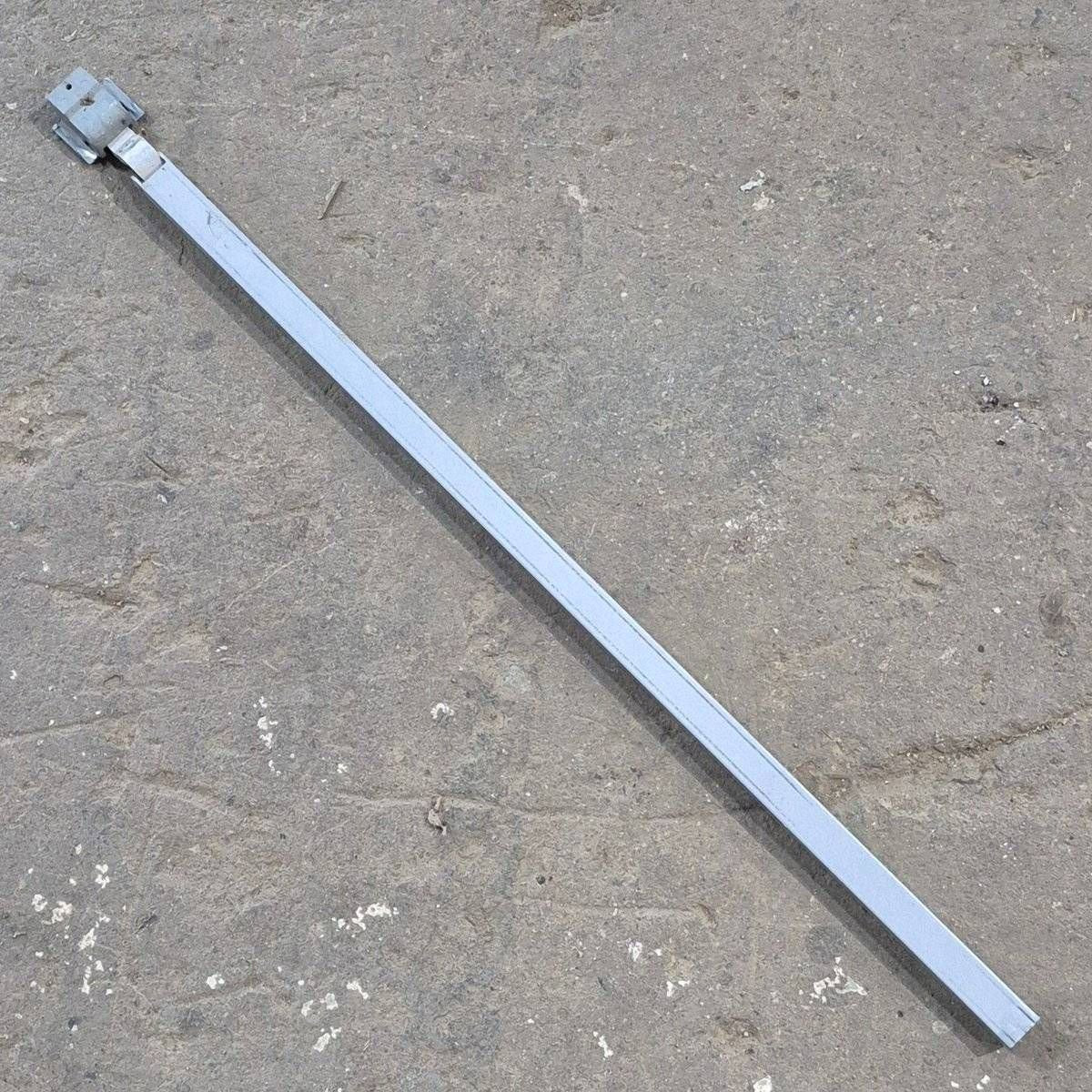 Used Dometic Lower Rafter Arm, Silver (Satin), 32 1/2
