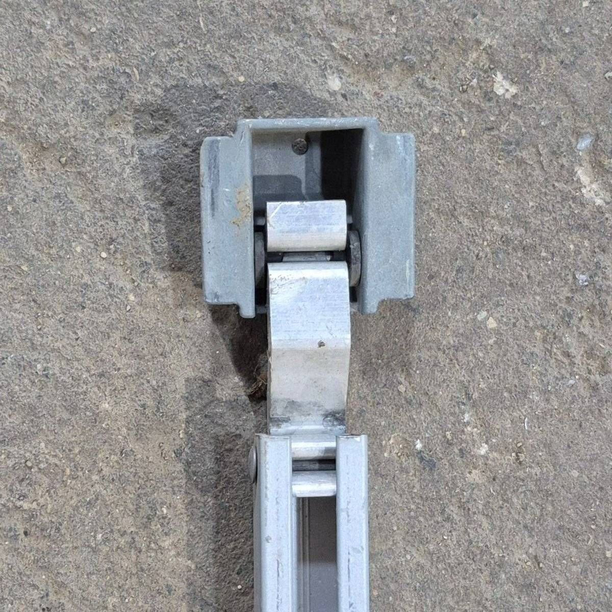 Used Dometic Lower Rafter Arm, Silver (Satin), 32 1/2