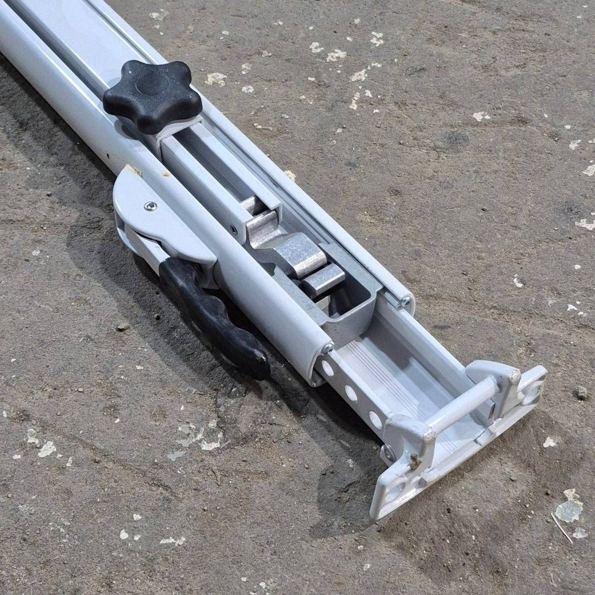 Used Dometic Manual Awning Arm, White, 61