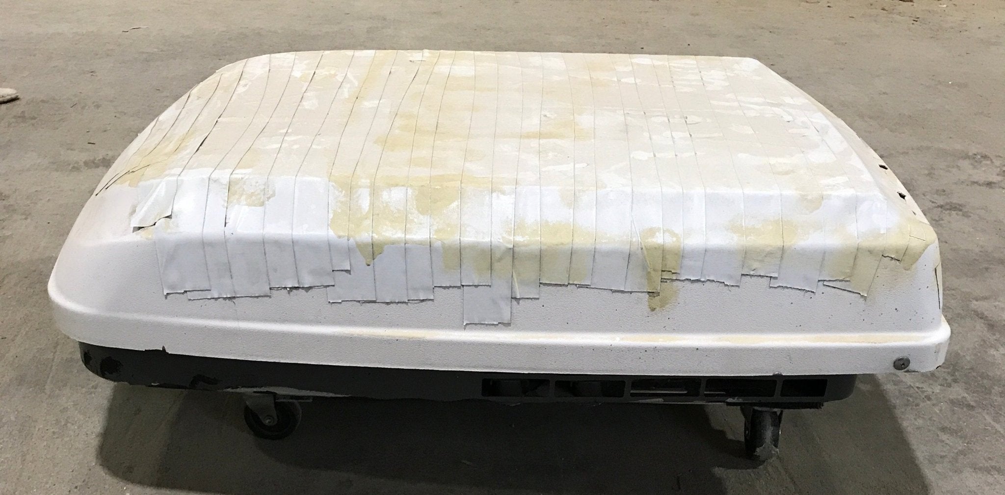 Used Dometic Penguin Air Conditioner Head Unit 640315.301 - 13500BTU Cool Only - Young Farts RV Parts