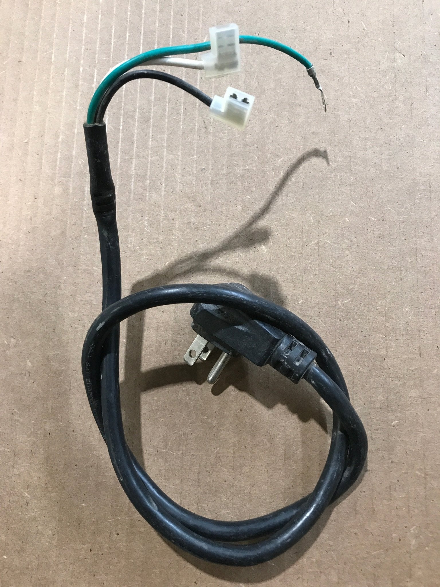 Used Dometic Power Cord - 2002699094 - Young Farts RV Parts