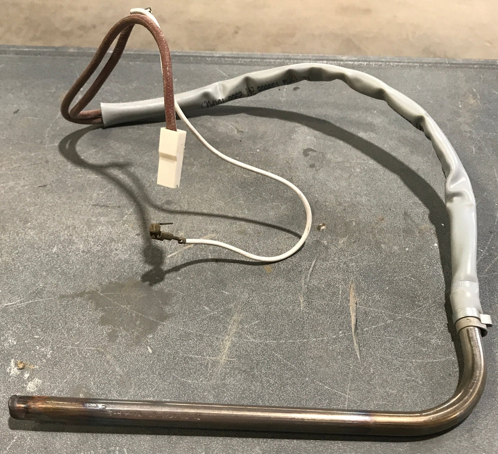 Used Dometic Refrigerator Heater Element, 12 Volt, 170 Watt - 2412968105 - Young Farts RV Parts