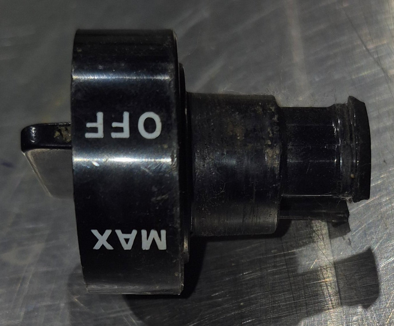 Used Dometic Refrigerator Thermostat Knob - 2007480003 - Young Farts RV Parts