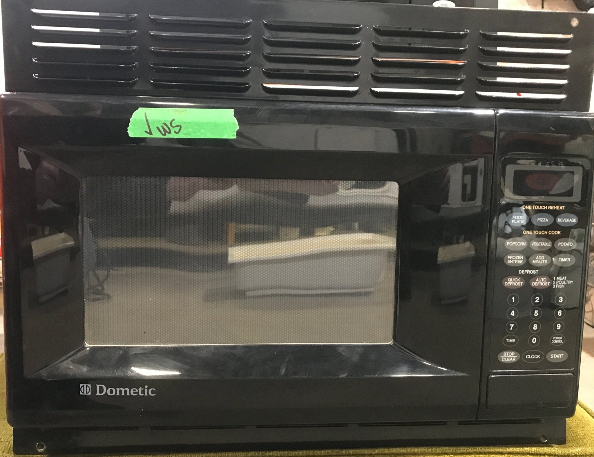 Used Dometic RV Microwave 20 1/4" W x 13 1/4" H x 14 1/2" D - Young Farts RV Parts