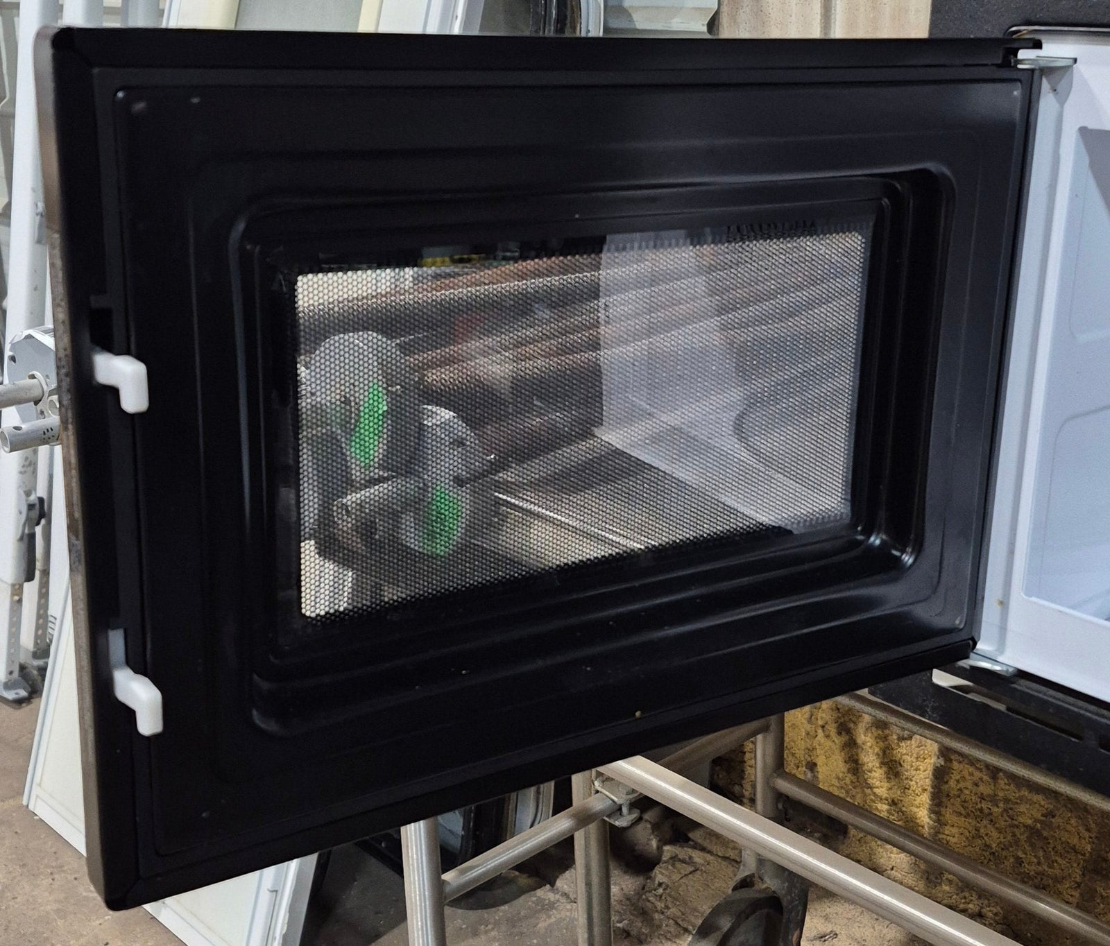 Used Dometic RV Microwave 20 3/4