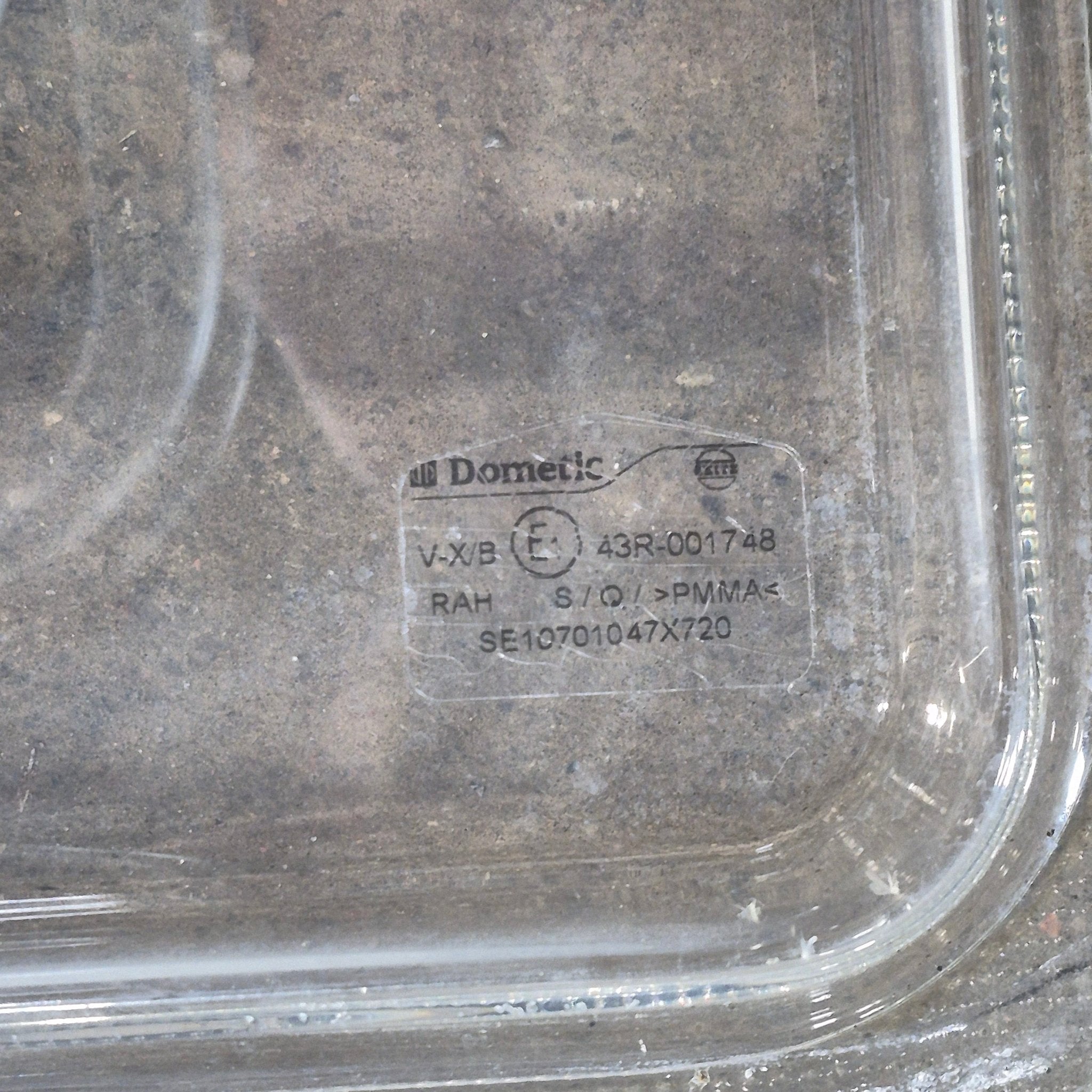 Used Dometic Seitz/ Heki Escape Hatch Replacement Dome - 41 1/4" W x 29 1/4" H - Young Farts RV Parts