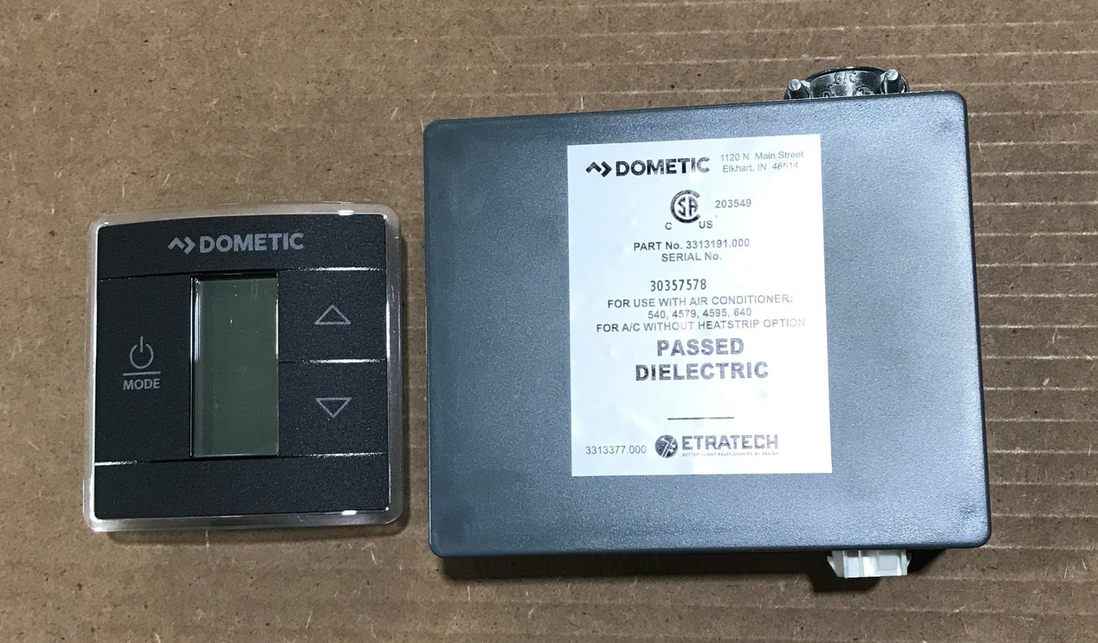 Used DOMETIC Single Zone CT Control Kit 3316230.714 (Black) - Young Farts RV Parts