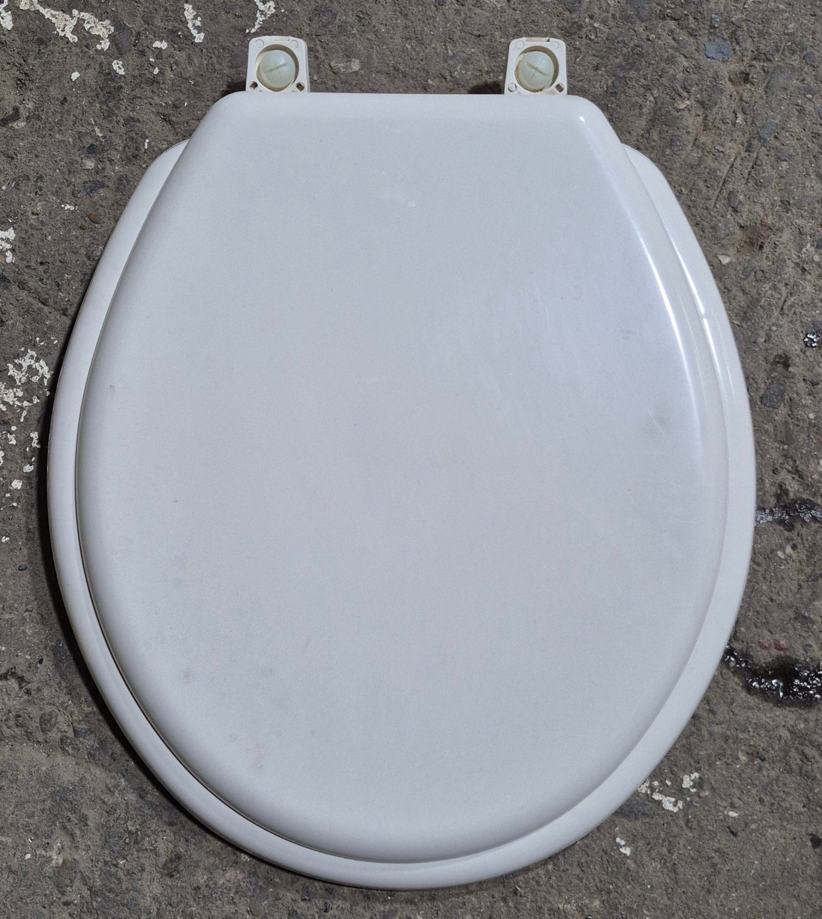 Used Dometic Toilet Seat & Cover Replacement, Off - White - 385344089 , 385312114 - Young Farts RV Parts
