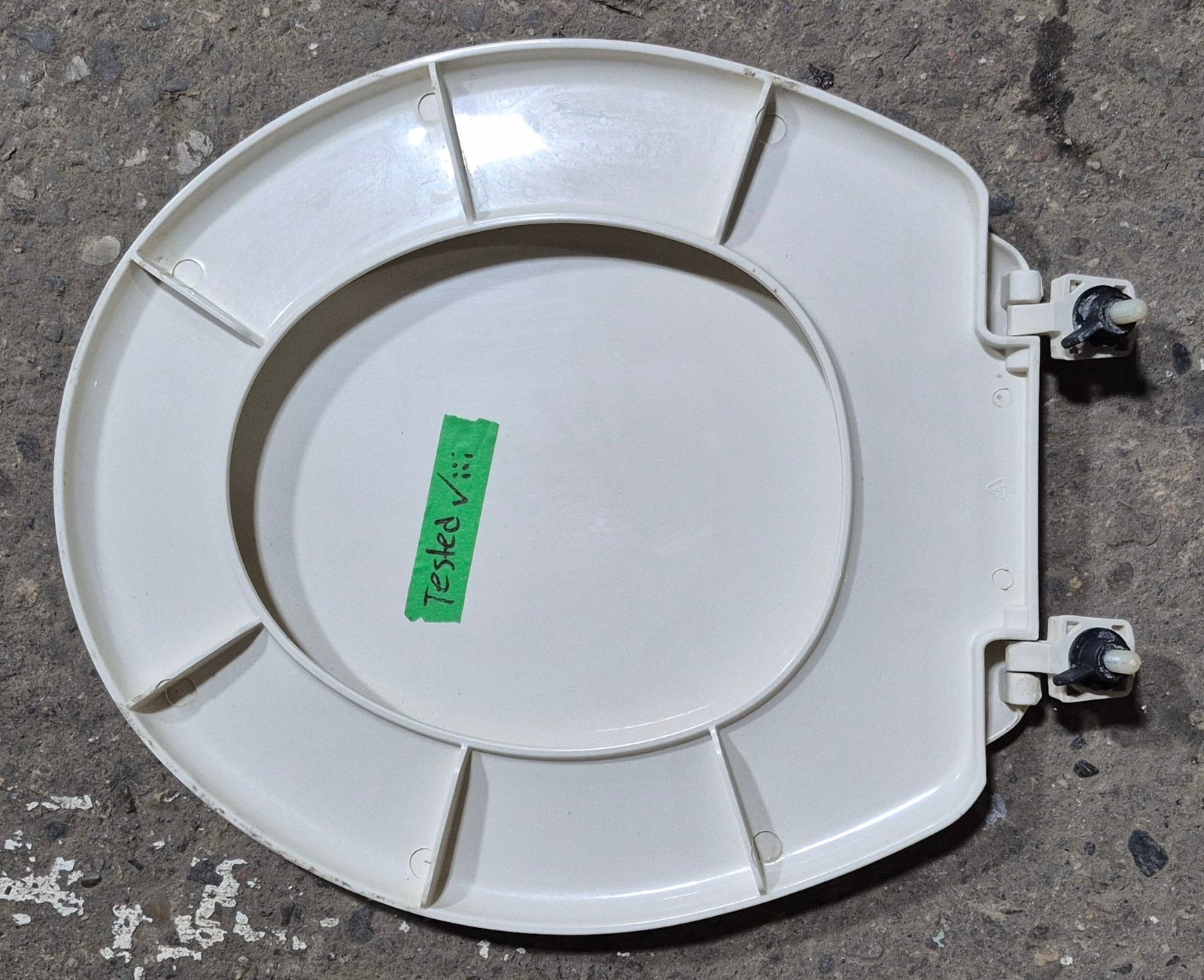 Used Dometic Toilet Seat & Cover Replacement, Off - White - 385344089 , 385312114 - Young Farts RV Parts