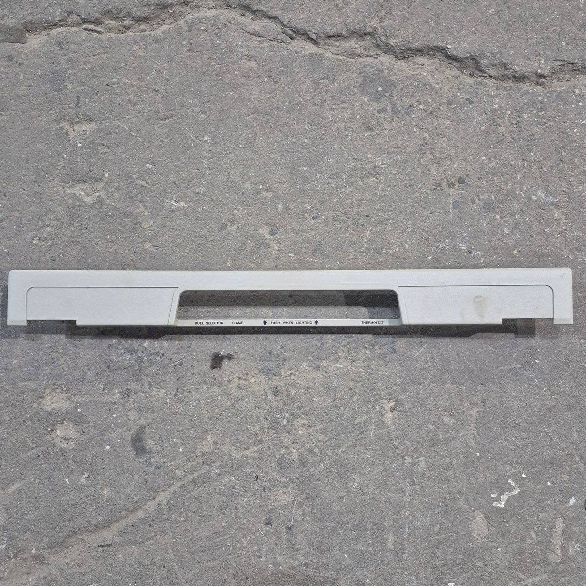Used Dometic Top Cover/ Trim - 2932640010 - Young Farts RV Parts