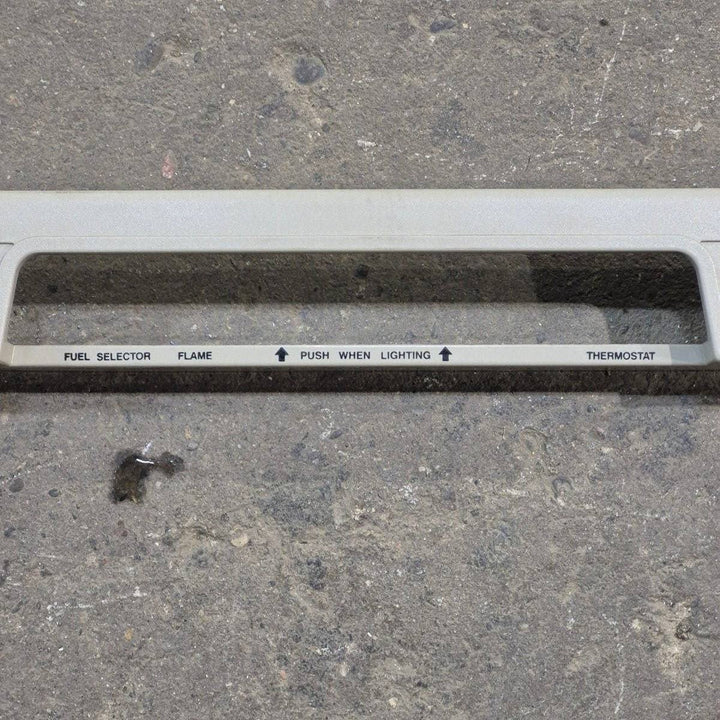 Used Dometic Top Cover/ Trim - 2932640010 - Young Farts RV Parts