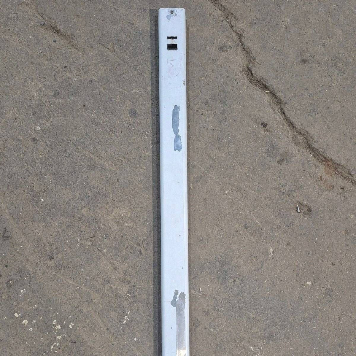 Used Dometic Upper Main Arm, White, 61