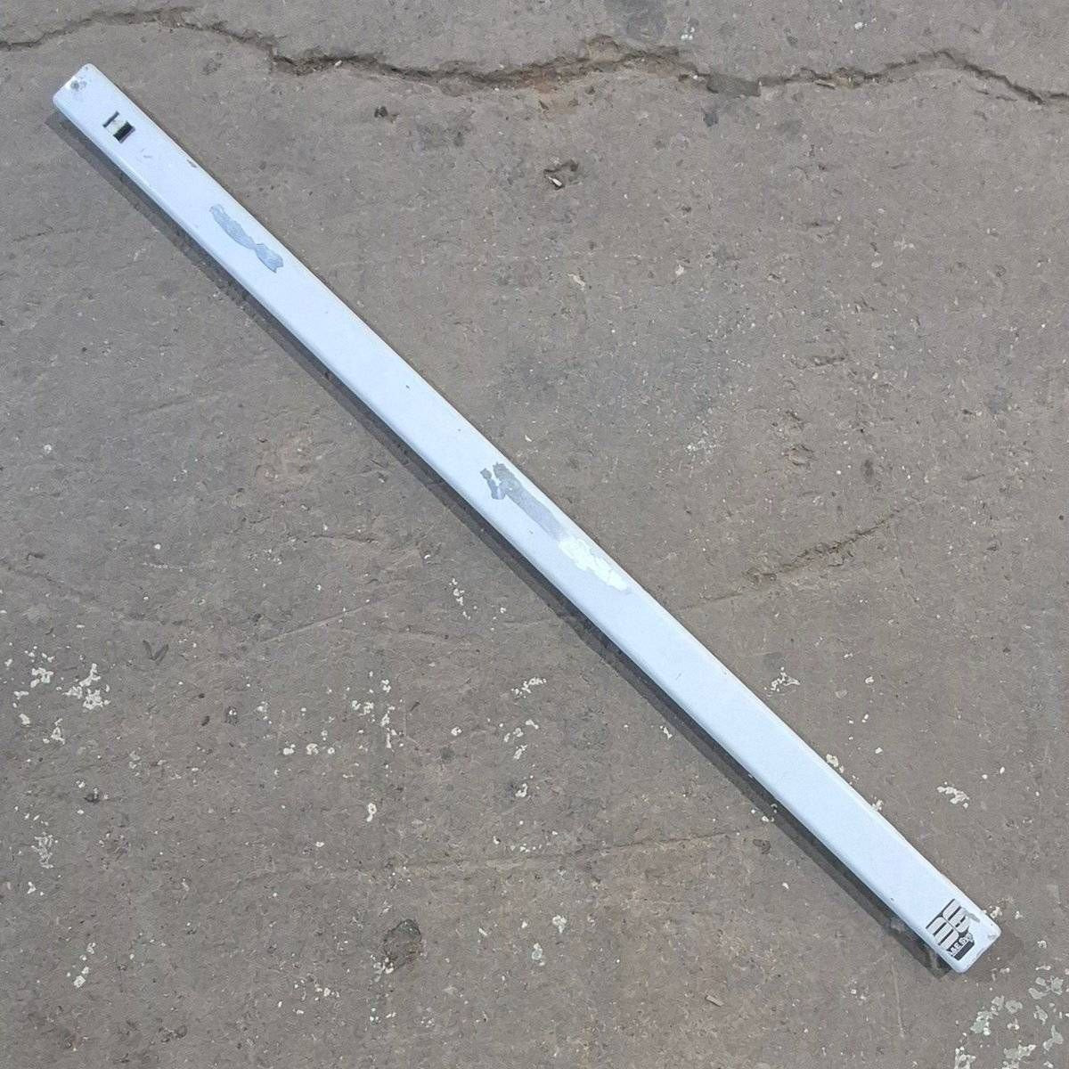 Used Dometic Upper Main Arm, White, 61
