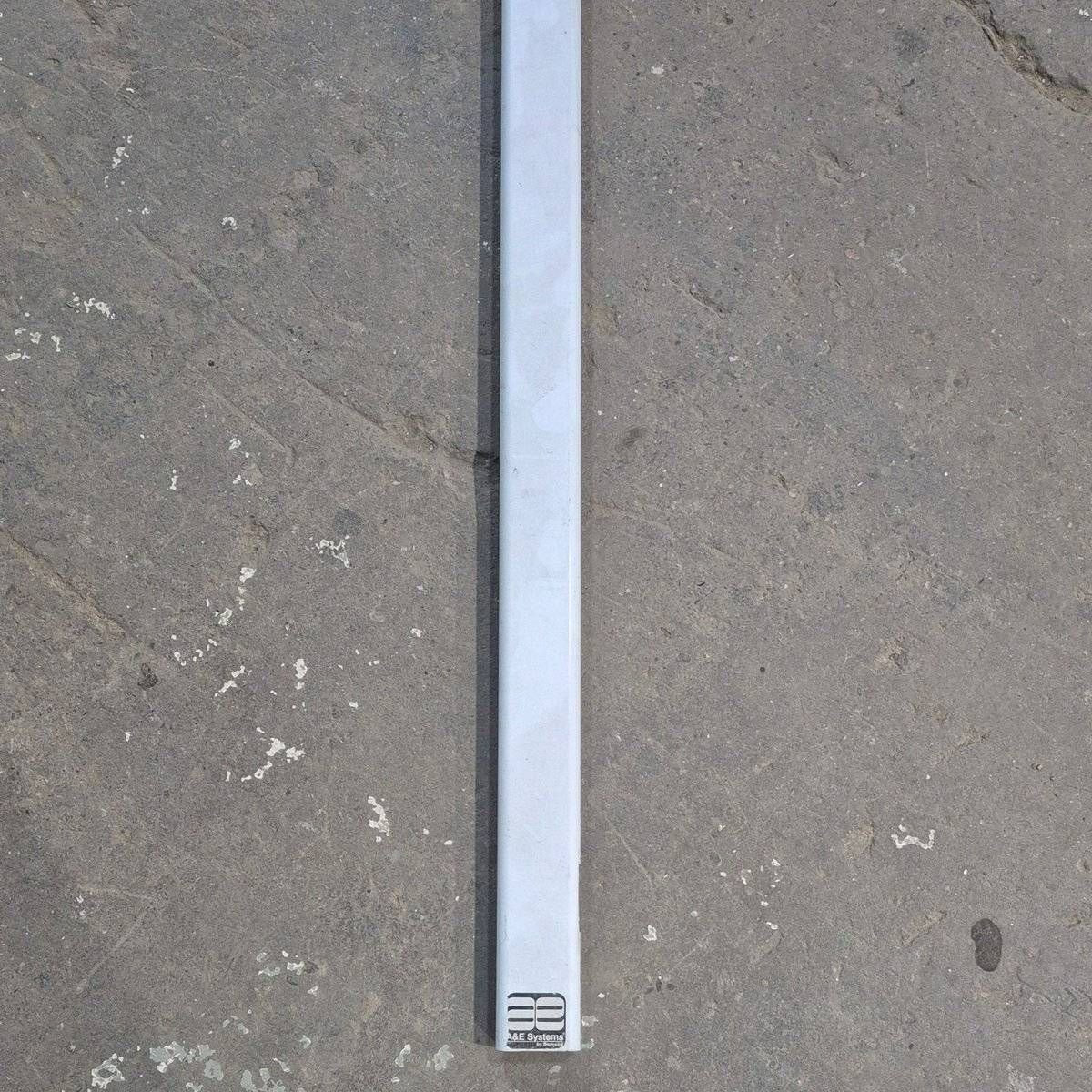 Used Dometic Upper Main Arm, White, 61