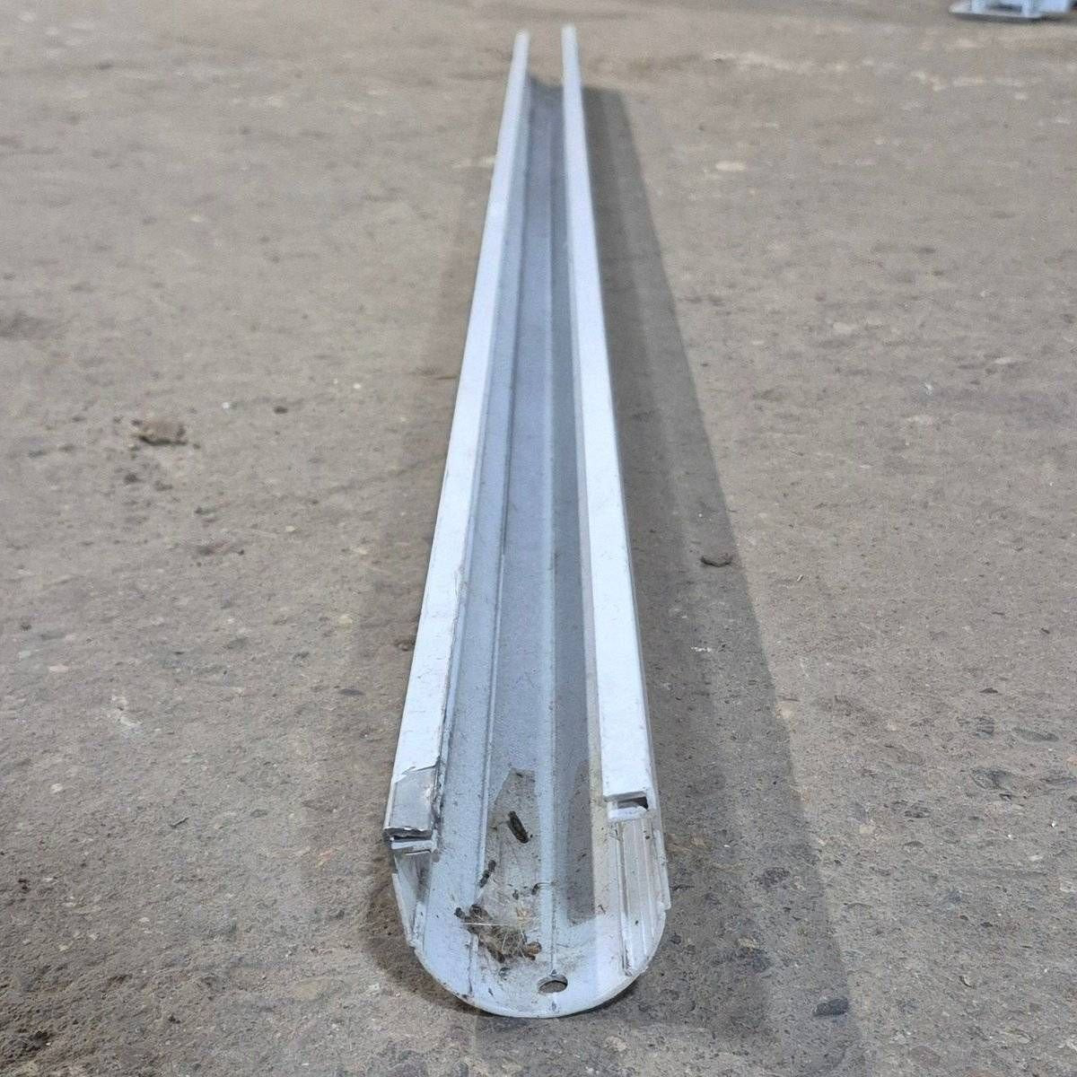 Used Dometic Upper Main Arm, White, 61" - Sunchaser II , 3314064.019B - Young Farts RV Parts