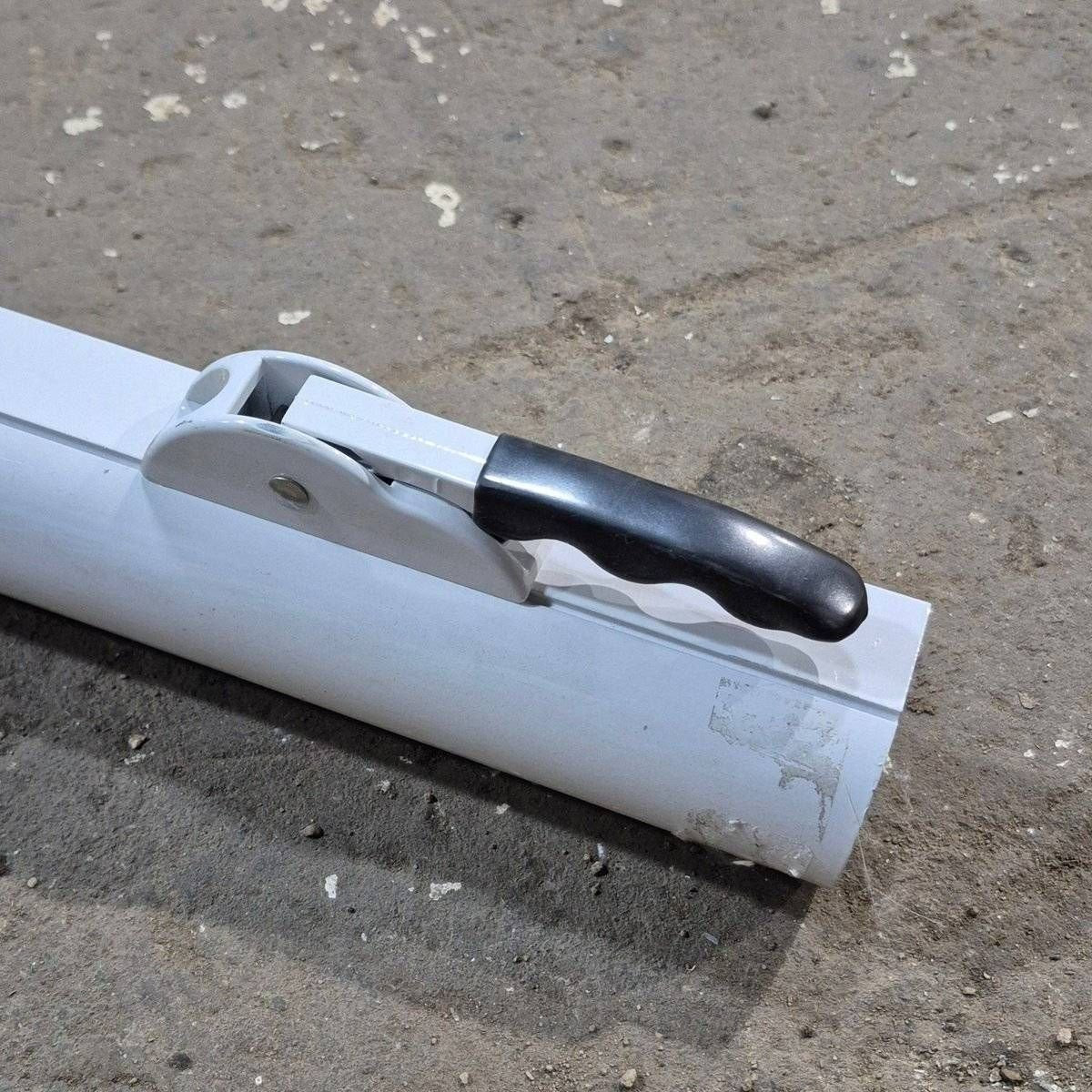 Used Dometic Upper Main Arm, White, 73