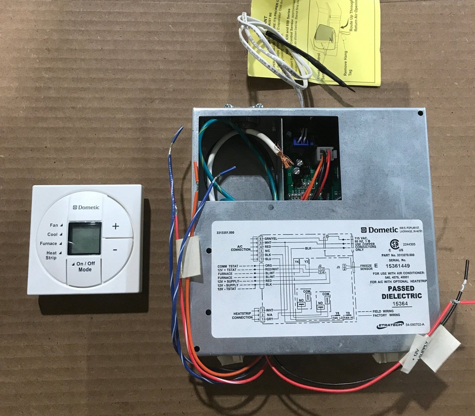 Used Dometic Wall Thermostat w/ Control Board, Single Zone, White - 3316232.700 - Young Farts RV Parts